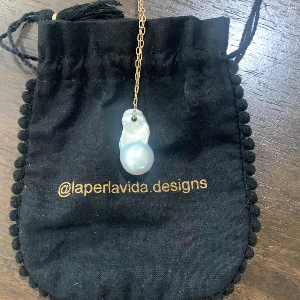 Paper lavida necklace